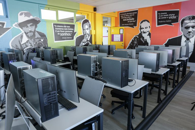 Sala a214